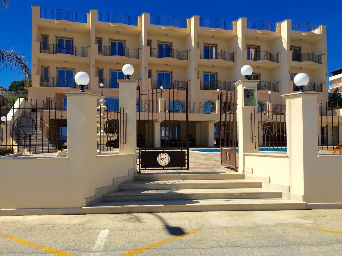 Hotel Riviera Palace Porto Empedocle Eksteriør bilde
