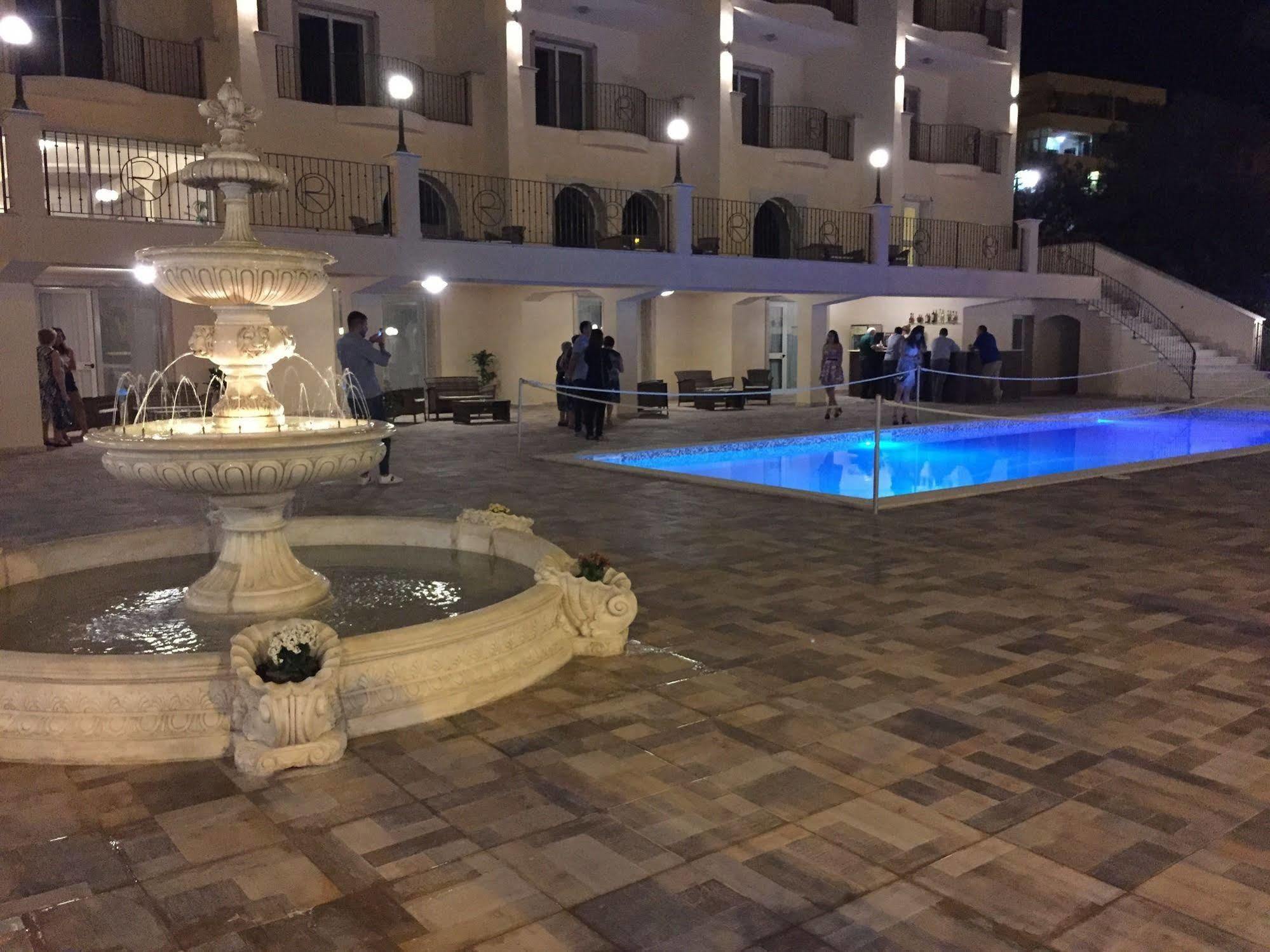 Hotel Riviera Palace Porto Empedocle Eksteriør bilde